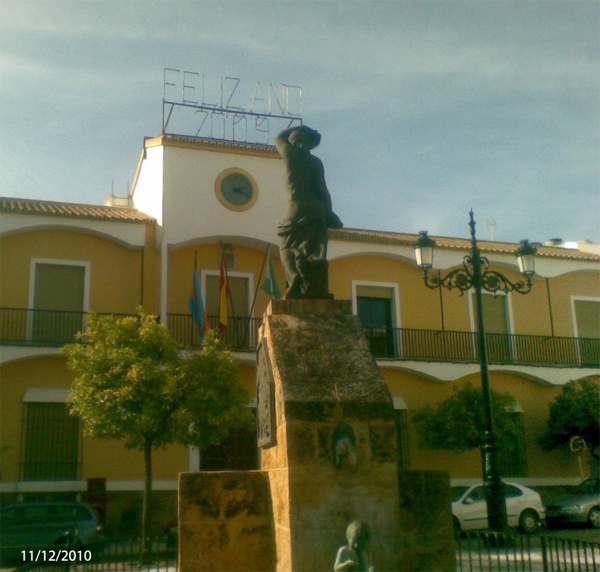 20101211-Ayuntamiento-Mairena