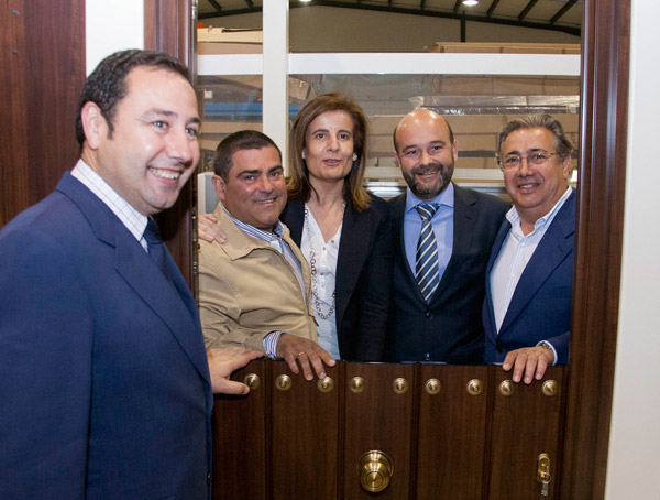 La Ministra de Empleo visita “Capitas”, ejemplar empresa de Mairena del Alcor.