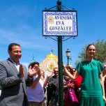 VíDEOS de inauguración de La Avenida Eva González y encendido del alumbrado de #FeriaMairena