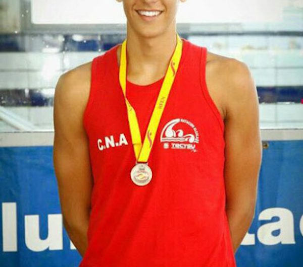 Javier Chacón logra cuatro oros en el Campeonato de Andalucía de Invierno de Natación