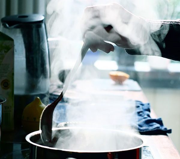 Taller gratuito de cocina tradicional para jóvenes maireneros